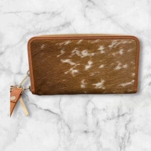 Adaline wallet 9"x 5'