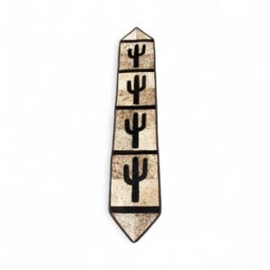 Cactus with S&p hide Tablerunner